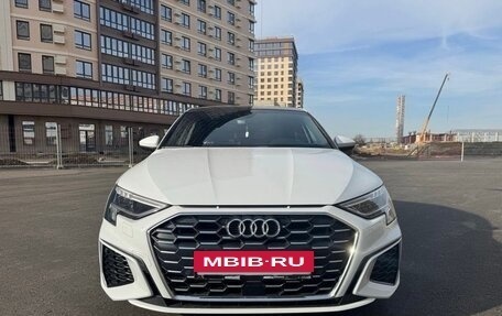 Audi A3, 2022 год, 2 100 000 рублей, 3 фотография
