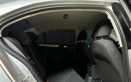 Volkswagen Jetta VI, 2015 год, 1 000 000 рублей, 13 фотография