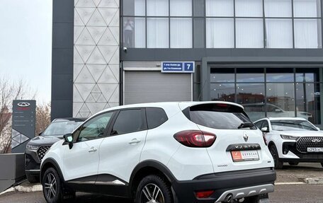 Renault Kaptur I рестайлинг, 2019 год, 1 769 000 рублей, 3 фотография