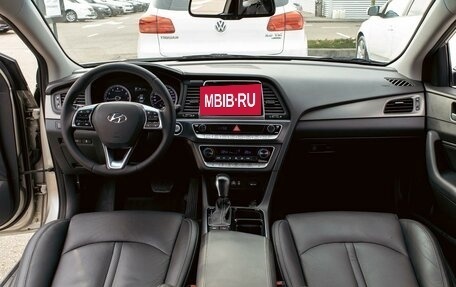 Hyundai Sonata VII, 2018 год, 1 495 000 рублей, 17 фотография