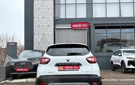 Renault Kaptur I рестайлинг, 2019 год, 1 769 000 рублей, 4 фотография