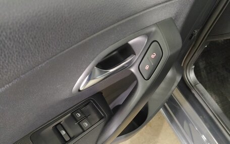 Volkswagen Polo VI (EU Market), 2013 год, 827 000 рублей, 14 фотография