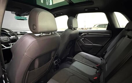 Audi Q3, 2022 год, 2 230 000 рублей, 7 фотография