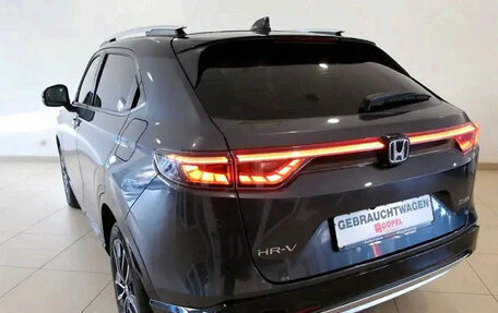 Honda HR-V, 2023 год, 2 320 000 рублей, 3 фотография