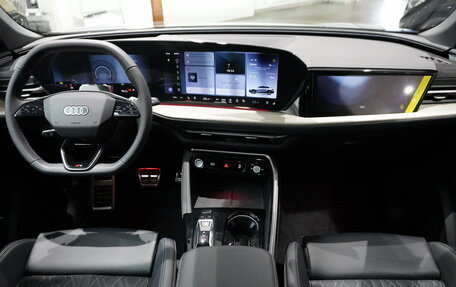 Audi Q5, 2026 год, 7 300 000 рублей, 14 фотография