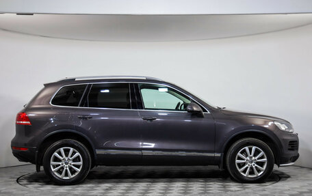Volkswagen Touareg III, 2012 год, 2 499 000 рублей, 4 фотография