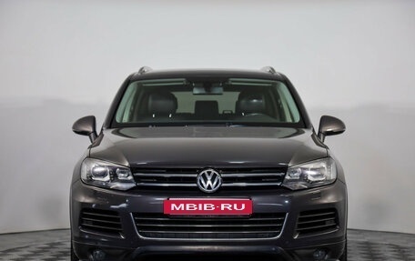 Volkswagen Touareg III, 2012 год, 2 499 000 рублей, 2 фотография