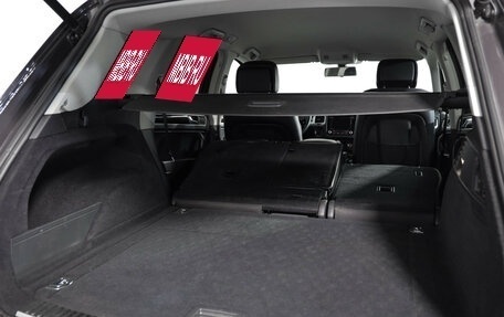 Volkswagen Touareg III, 2012 год, 2 499 000 рублей, 28 фотография