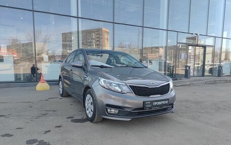 KIA Rio III рестайлинг, 2017 год, 900 000 рублей, 3 фотография