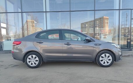 KIA Rio III рестайлинг, 2017 год, 900 000 рублей, 4 фотография