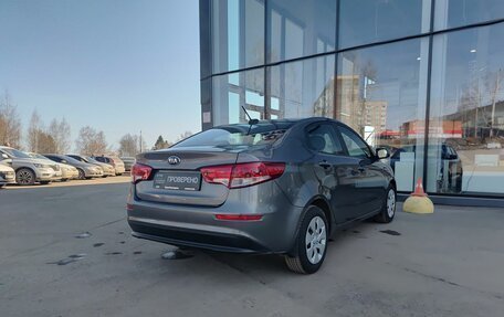 KIA Rio III рестайлинг, 2017 год, 900 000 рублей, 5 фотография