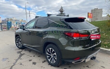 Lexus RX IV рестайлинг, 2021 год, 6 300 000 рублей, 7 фотография