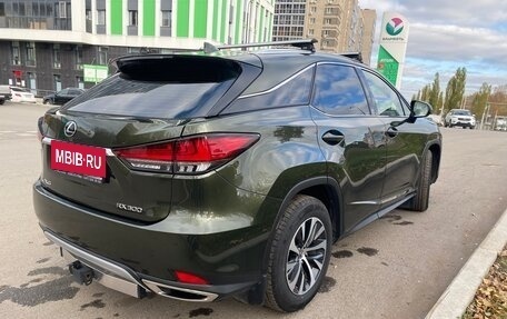 Lexus RX IV рестайлинг, 2021 год, 6 300 000 рублей, 2 фотография