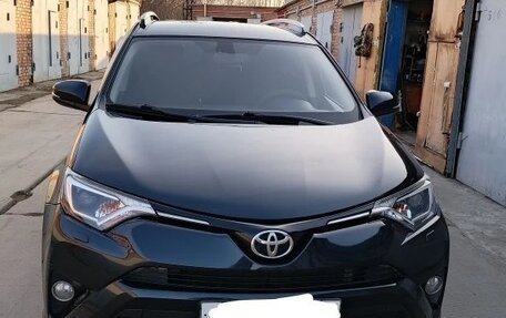 Toyota RAV4, 2016 год, 2 600 000 рублей, 1 фотография