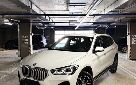 BMW X1, 2022 год, 2 350 000 рублей, 1 фотография