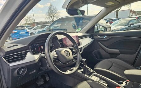 Skoda Kamiq I, 2022 год, 1 600 000 рублей, 9 фотография