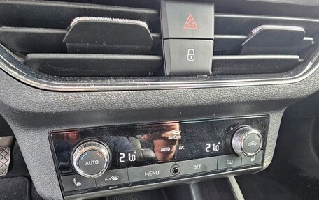 Skoda Kamiq I, 2022 год, 1 600 000 рублей, 12 фотография