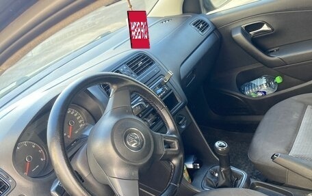 Volkswagen Polo VI (EU Market), 2011 год, 490 000 рублей, 3 фотография