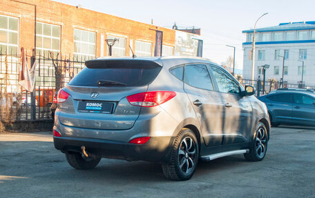 Hyundai ix35 I рестайлинг, 2012 год, 999 000 рублей, 5 фотография