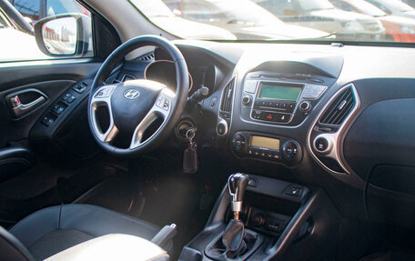 Hyundai ix35 I рестайлинг, 2012 год, 999 000 рублей, 7 фотография