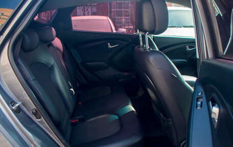 Hyundai ix35 I рестайлинг, 2012 год, 999 000 рублей, 21 фотография