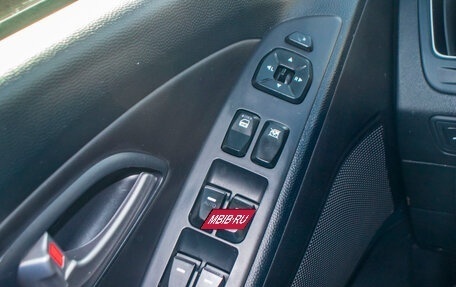 Hyundai ix35 I рестайлинг, 2012 год, 999 000 рублей, 12 фотография