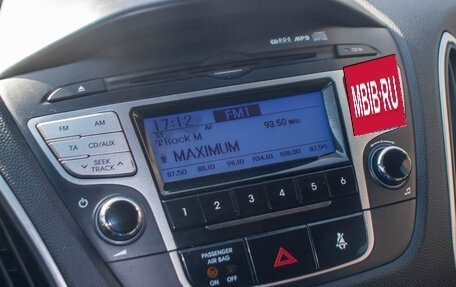 Hyundai ix35 I рестайлинг, 2012 год, 999 000 рублей, 17 фотография