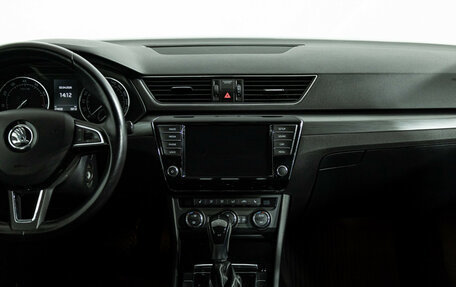 Skoda Superb III рестайлинг, 2017 год, 1 549 585 рублей, 14 фотография