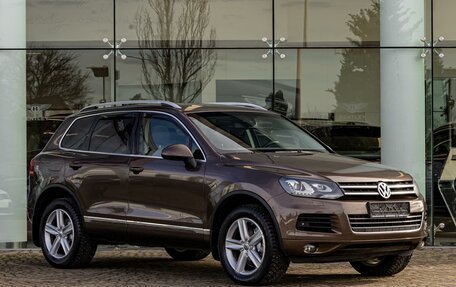 Volkswagen Touareg III, 2014 год, 2 195 000 рублей, 3 фотография
