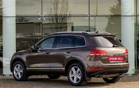 Volkswagen Touareg III, 2014 год, 2 195 000 рублей, 4 фотография