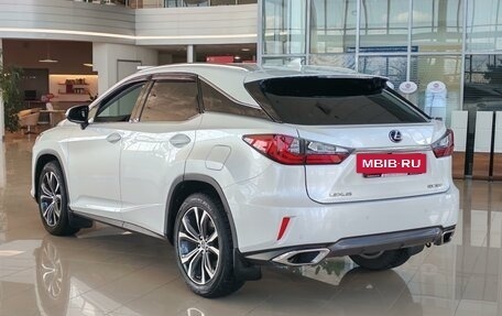 Lexus RX IV рестайлинг, 2018 год, 4 490 000 рублей, 7 фотография