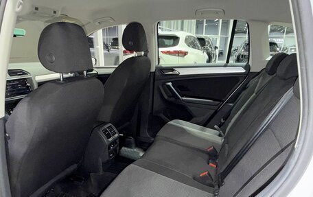 Volkswagen Tiguan II, 2022 год, 2 650 000 рублей, 11 фотография