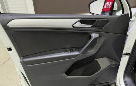 Volkswagen Tiguan II, 2022 год, 2 650 000 рублей, 12 фотография