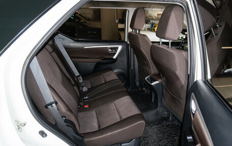 Toyota Fortuner II, 2020 год, 3 650 000 рублей, 7 фотография