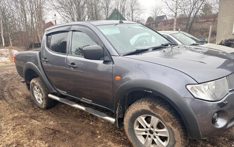 Mitsubishi L200 IV рестайлинг, 2008 год, 1 300 000 рублей, 2 фотография