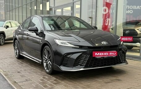 Toyota Camry, 2025 год, 5 390 000 рублей, 2 фотография