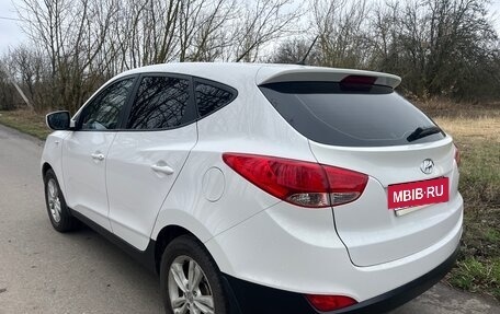 Hyundai ix35 I рестайлинг, 2011 год, 1 100 000 рублей, 3 фотография