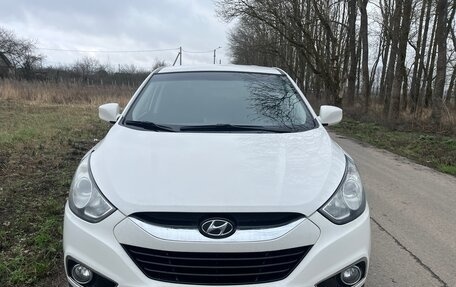 Hyundai ix35 I рестайлинг, 2011 год, 1 100 000 рублей, 5 фотография