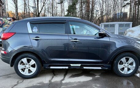 KIA Sportage III, 2010 год, 1 050 000 рублей, 2 фотография