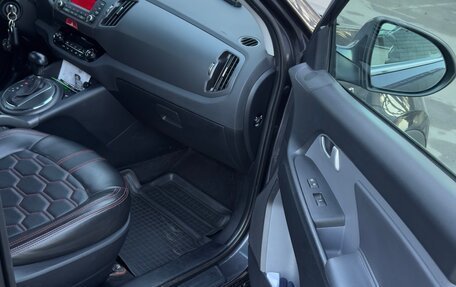 KIA Sportage III, 2010 год, 1 050 000 рублей, 10 фотография