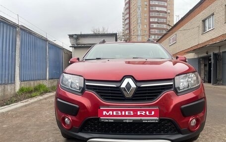 Renault Sandero II рестайлинг, 2017 год, 820 000 рублей, 2 фотография