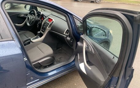 Opel Astra J, 2012 год, 650 000 рублей, 6 фотография