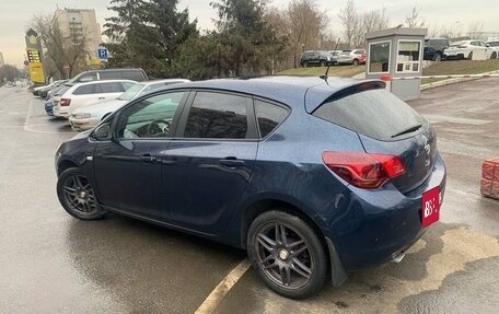 Opel Astra J, 2012 год, 650 000 рублей, 3 фотография