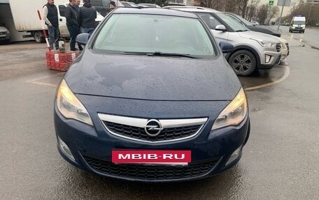 Opel Astra J, 2012 год, 650 000 рублей, 15 фотография
