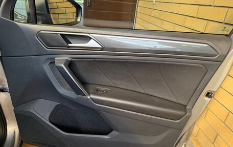 Volkswagen Tiguan II, 2017 год, 3 500 000 рублей, 23 фотография