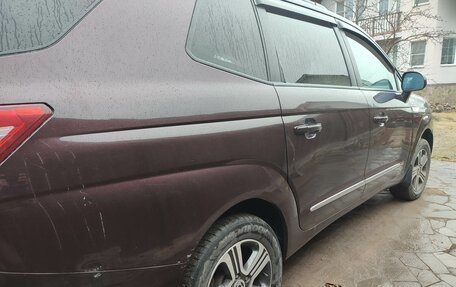 SsangYong Stavic, 2014 год, 1 350 000 рублей, 4 фотография