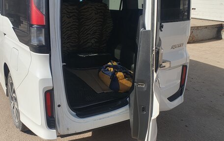 Honda Stepwgn IV, 2021 год, 3 250 000 рублей, 3 фотография