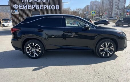 Lexus RX IV рестайлинг, 2019 год, 5 200 000 рублей, 10 фотография