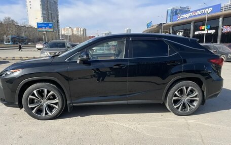 Lexus RX IV рестайлинг, 2019 год, 5 200 000 рублей, 8 фотография