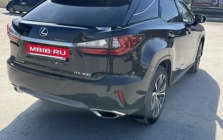 Lexus RX IV рестайлинг, 2019 год, 5 200 000 рублей, 9 фотография